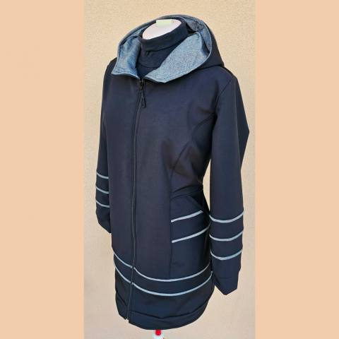 Softshell plašček v črni s srebrnimi všitki  2155